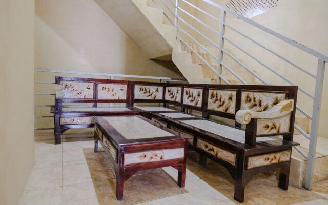 SPOT ON 2387 Bukit Cemara Tidar Family