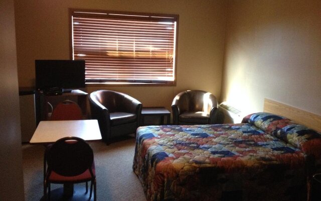 Chubby's Bar & Motel