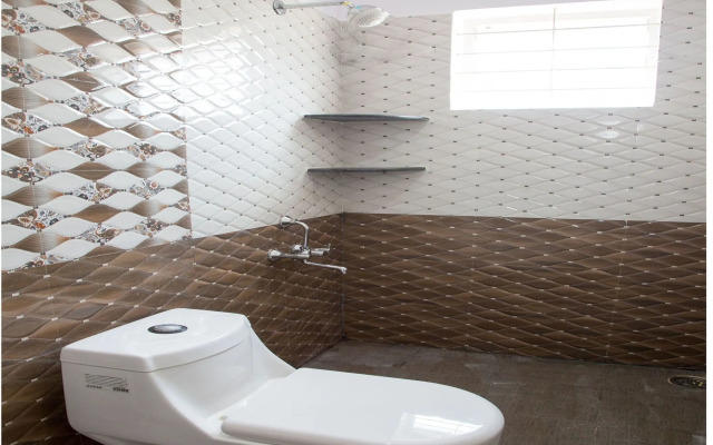 Hotel Midas Casita by OYO Rooms