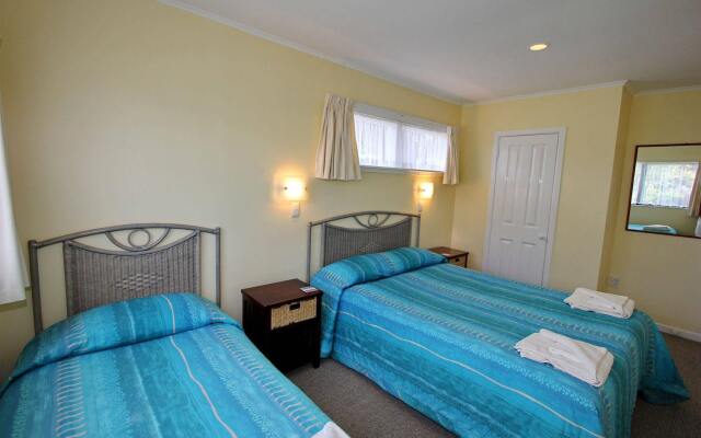 Blue Water Motel
