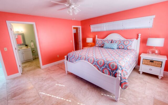Shells and Sunshine Apartment 3