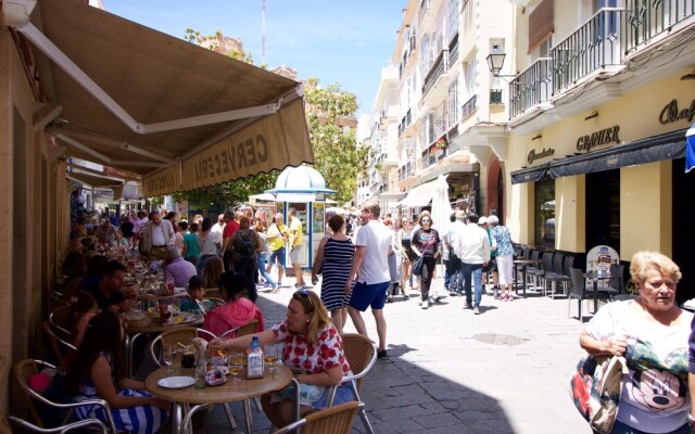 Cadiz centro histórico 8P wifi by Lightbooking