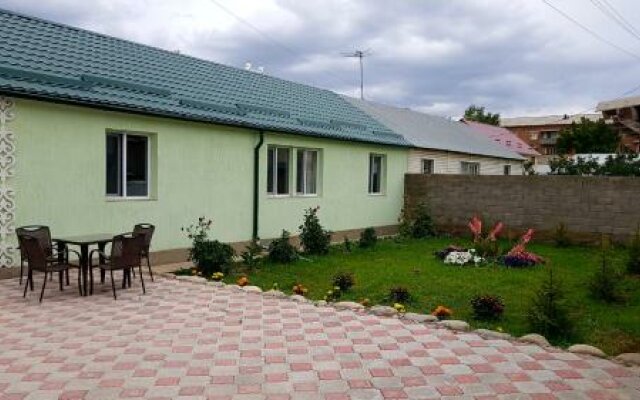 Datka Guest House