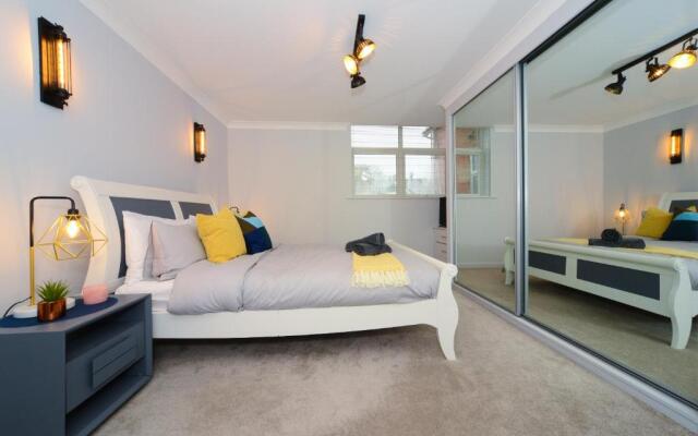 Beautiful Apartment near Bournemouth, Poole & Sandbanks