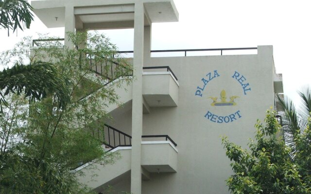 Plaza Real Resort