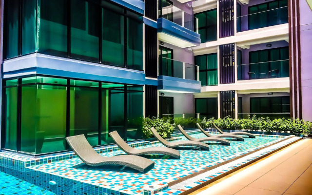 Siam Oriental Tropical Garden by Parikal