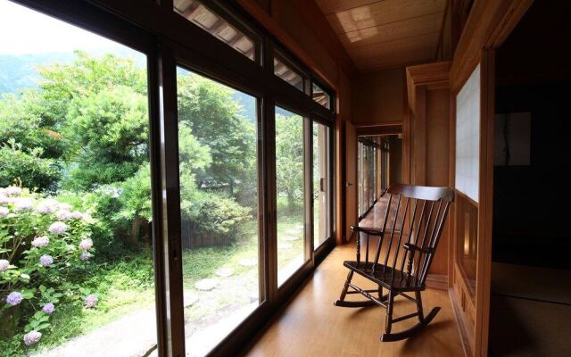 Hoshi to Kaze no Niwa