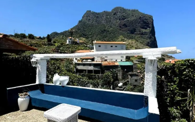 Villa With sea Views in Porto da Cruz