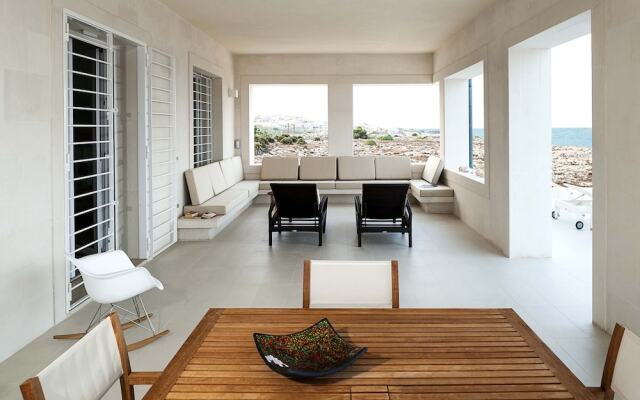 Villa Capo Passero is an Exclusive Villa With Swimming Pool