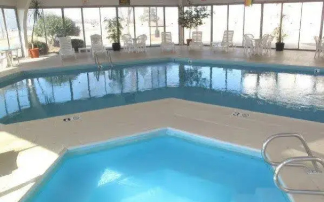 La Quinta Inn & Suites Wichita Airport