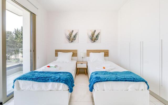 Adolina Two Bedroom Apartment 301 by Ezoria