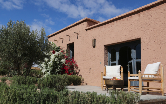 Shems Moon Lodge & Spa