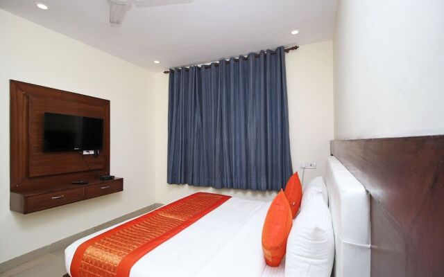 OYO 6495 Hotel Eden Greens