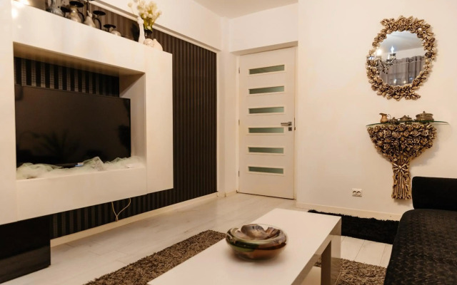 Glamour Ultracentral