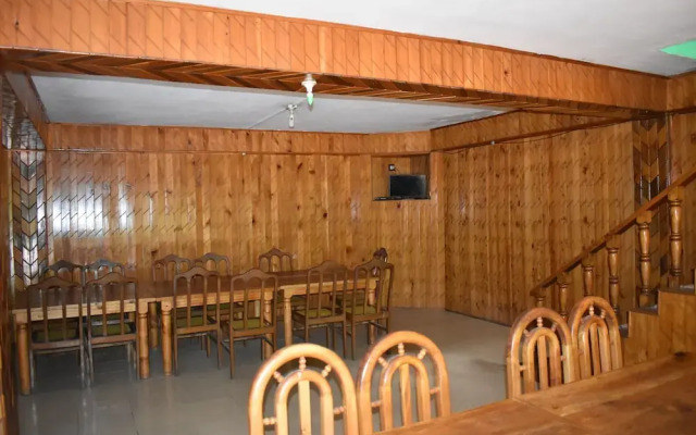 Heaven Rose Hotel & Restaurant Old