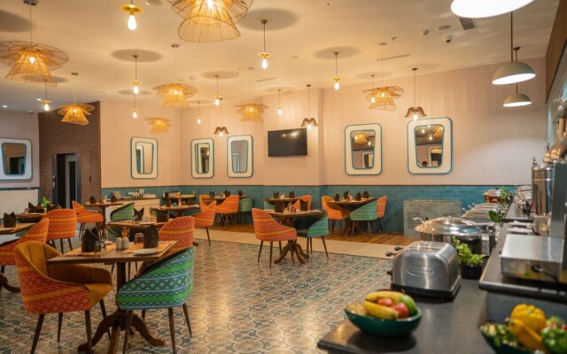 Zibe Luxe Kakinada by GRT Hotels