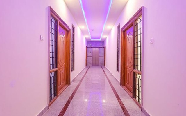 Fabhotel Elite Inn