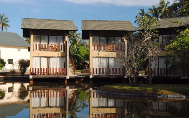 South Lake Resort Koggala