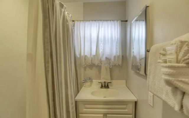 369 Stimson 3 Bedroom Home by Redawning