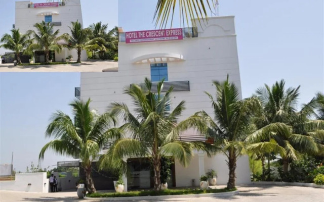 The Crescent Express Hotel Sriperumbudur