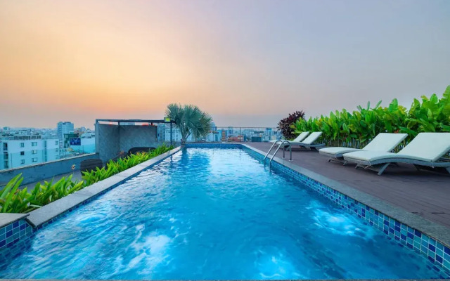 DHTS Business Hotel & Apartment