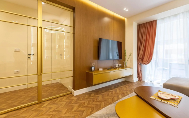 Lovely 2-bedroom apt in the center of Tirana city