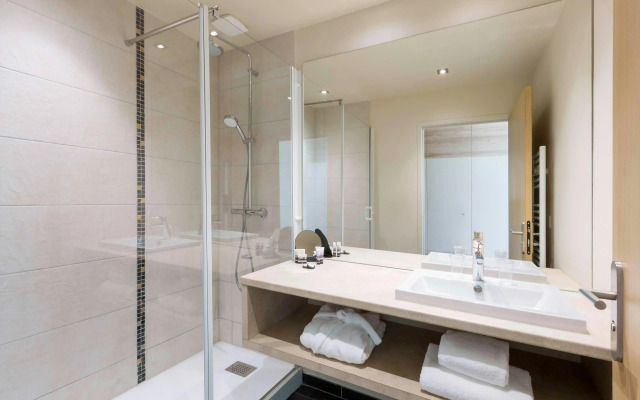Best Western Plus Hotel Escapade Senlis