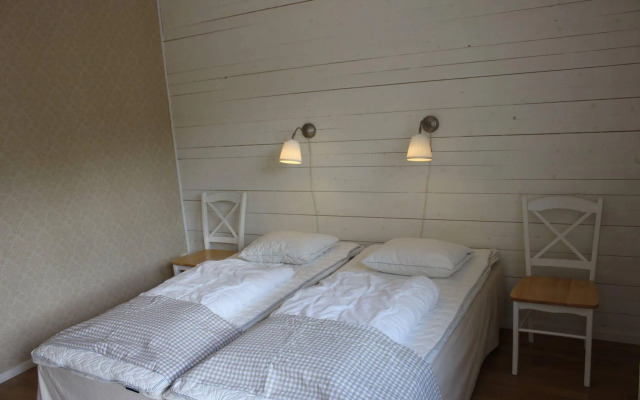 Sjötorps Vandrarhem & Rum - Hostel