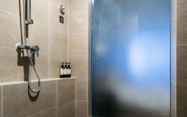 Atour Hotel (Qingdao May Fourth Square Yunxiao Road)