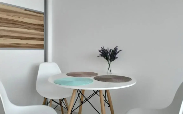 White Almond Apartment