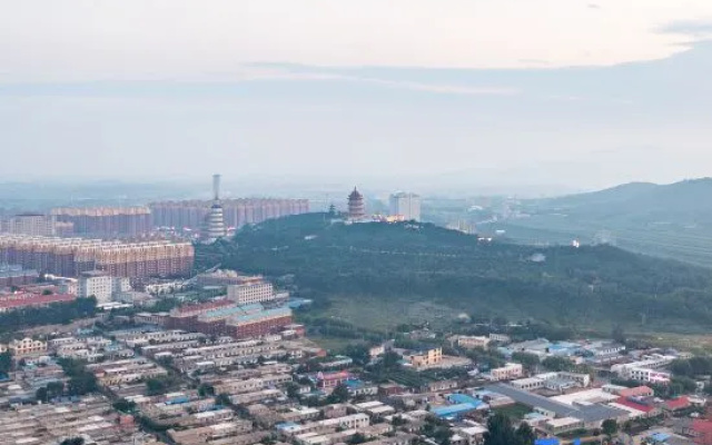 Magnotel Hotel (Jinzhou Linghai Jiuhuashan Park) – Outside – Jinzhou