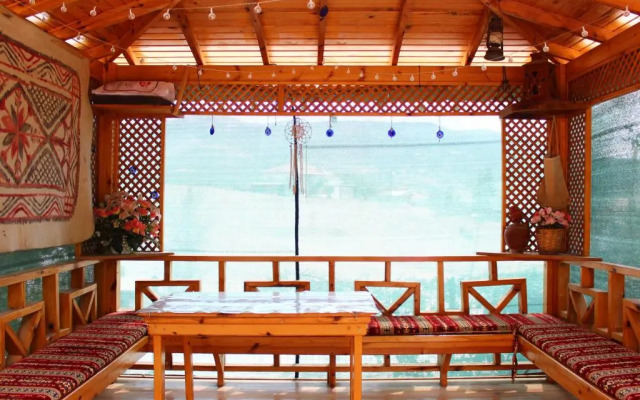 Sahan Apart ve Bungalov