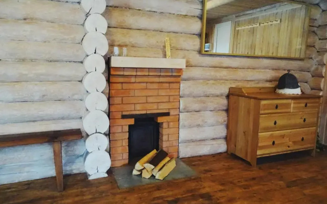 Semeinaya Baza Medvejia Kara