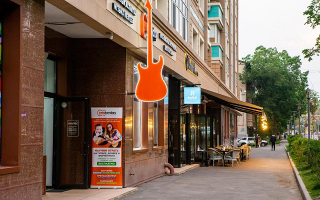 Уютная студия с видом на горы