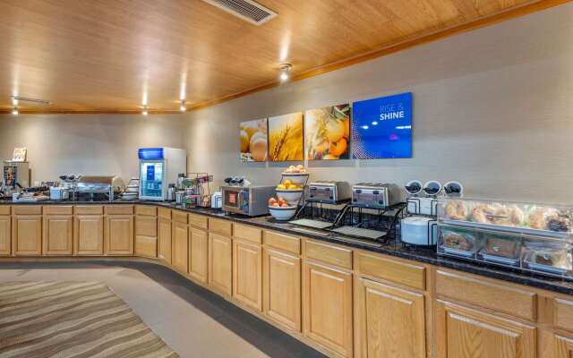 Comfort Inn Lancaster County North