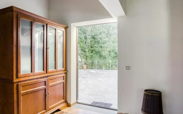 Lovely Apartment in Citerna With Swimming Pool