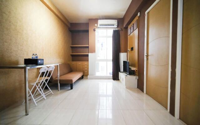 Comfy And Homey 2Br At Bale Hinggil Apartment