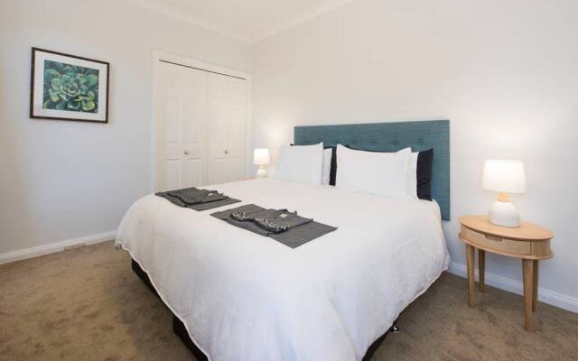Peppertree Hill Luxury Farm Accommodation