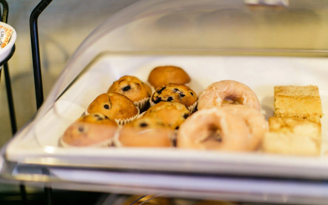 Staybridge Suites Chattanooga at Hamilton Place by IHG