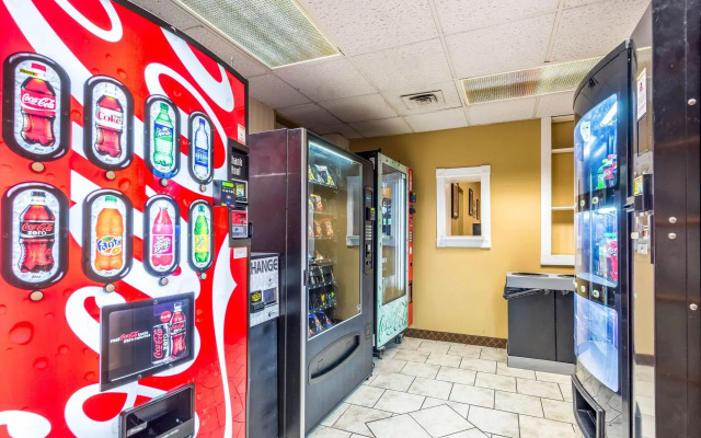 Clarion Hotel - Cincinnati North