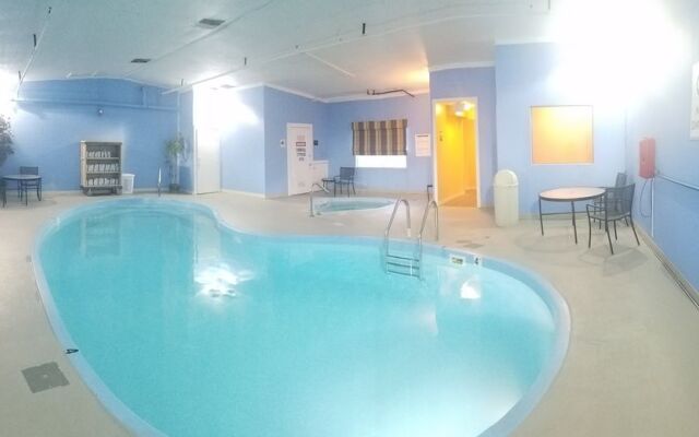 Super 8 By Wyndham Casper East Evansville