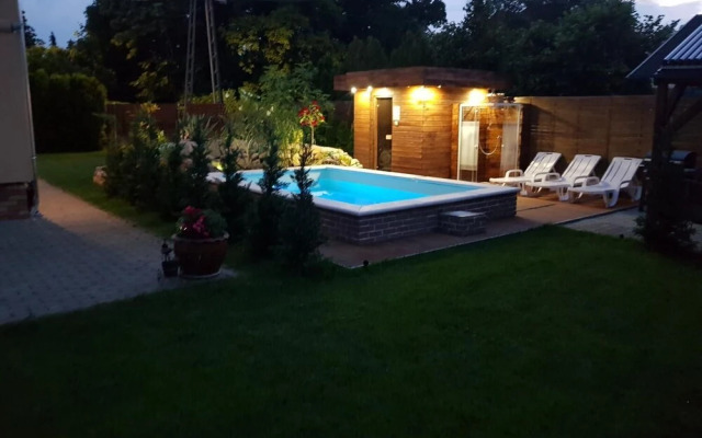 Sunrise Apartmanház