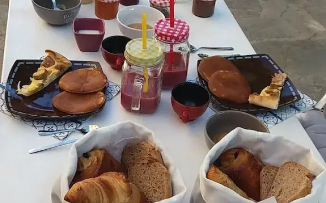 Bastide Provençale Les Mûriers d'Engaspaty