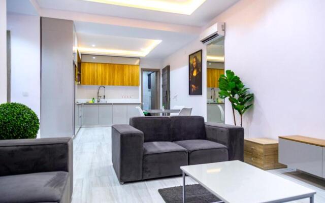 Luxury apartments and shortlets