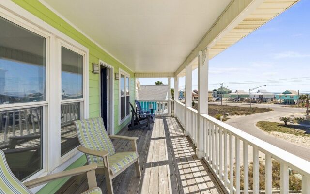 Pelican Pass by ALBVR