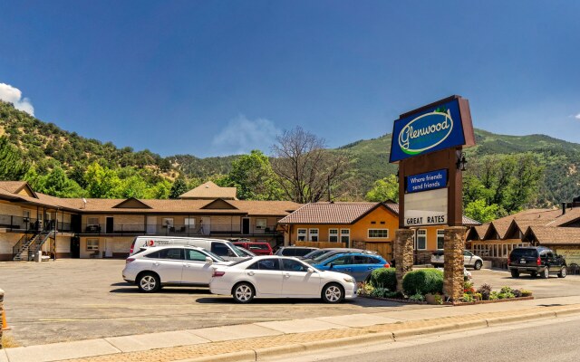 Glenwood Springs Inn