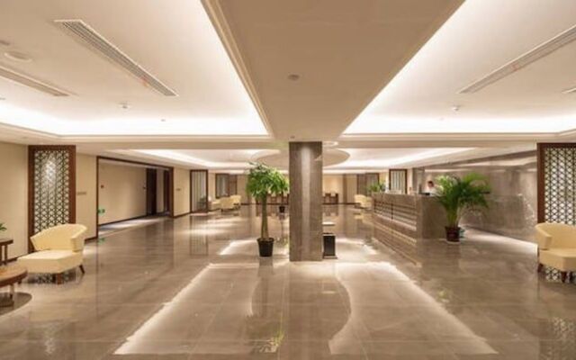 Changshu Skyline Cloud Hotel
