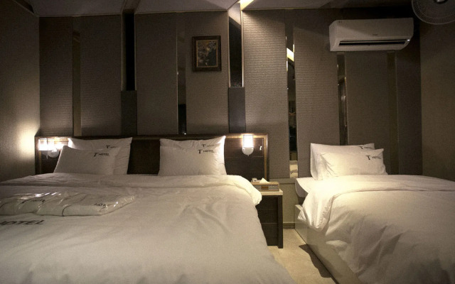 T Hotel