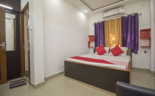 OYO 27984 Hotel Debdutta