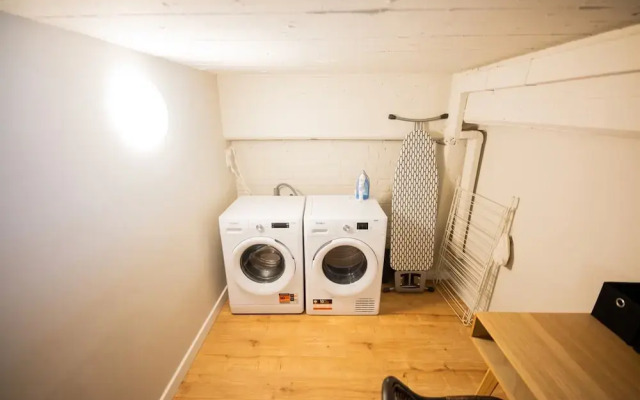 3 Bedroom Serviced Apartment -bsh-